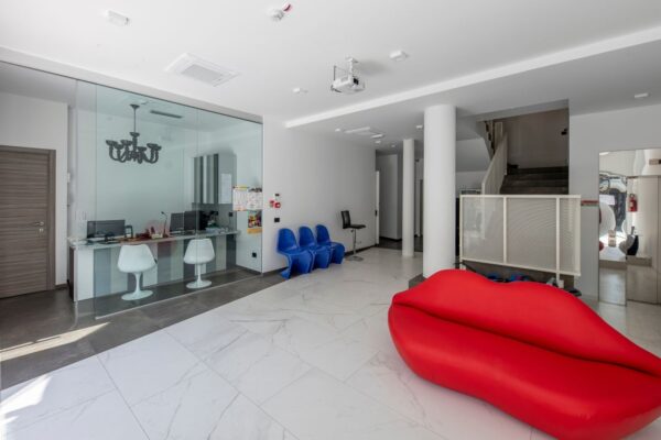 hall reception residence filmare riccione